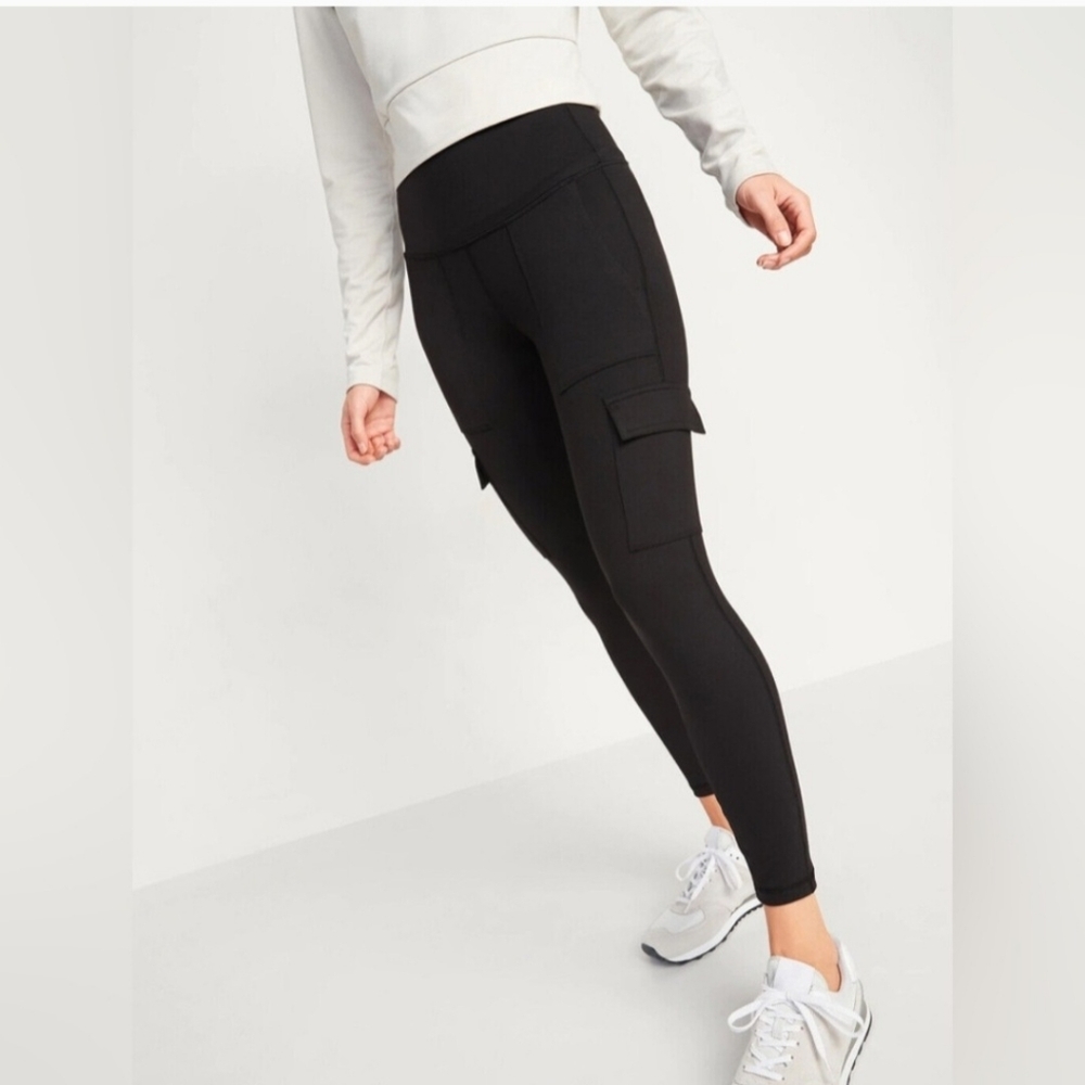 Old Navy Active Powerpress Black Cargo Leggings Size S